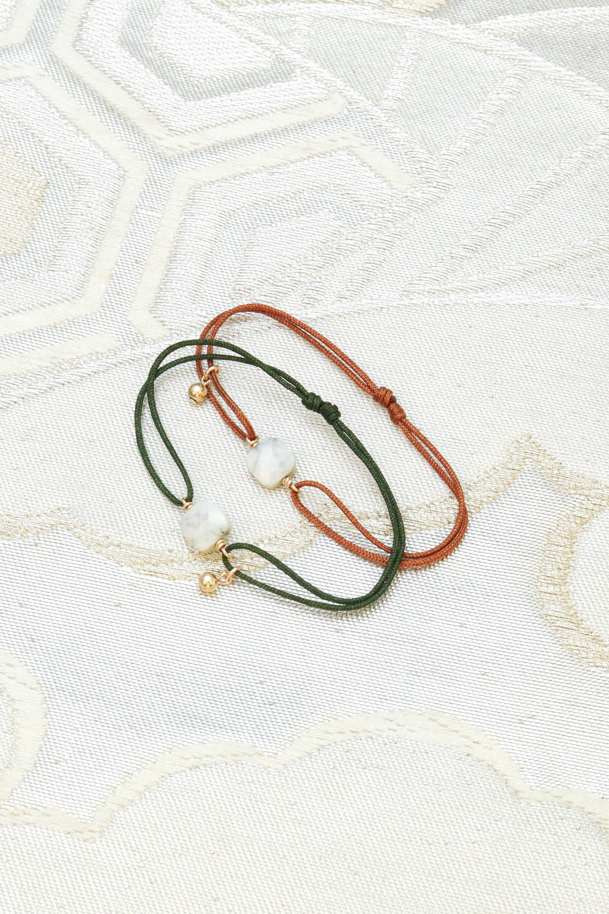 Otohime 乙姫 (Howlite)