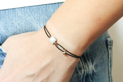 Otohime 乙姫 (Howlite)