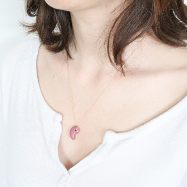 Magatama - Rhodonite – Image 3