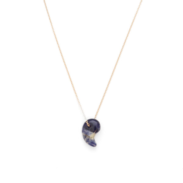 Magatama - Sodalite
